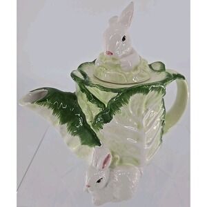 VINTAGE Made in‎ Taiwan Decorative Bunny In Cabbage Teapot Rabbits - EXCELLENT!